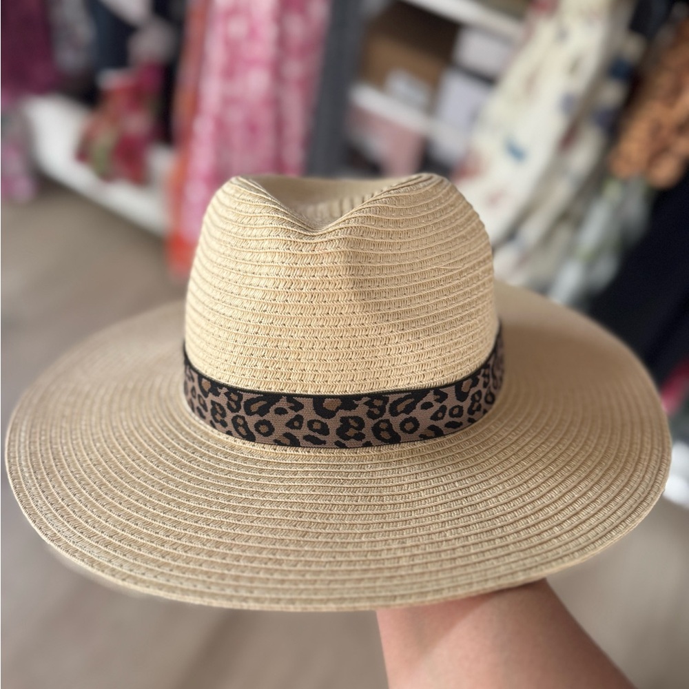 NWT j crew packable Straw hat with Leopard Band size S/m - Picture 2 of 7
